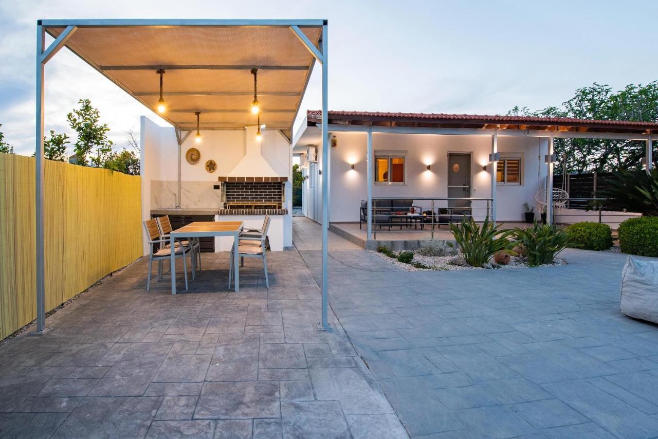 הוילה אפאנטו Reni Garden House מראה חיצוני תמונה